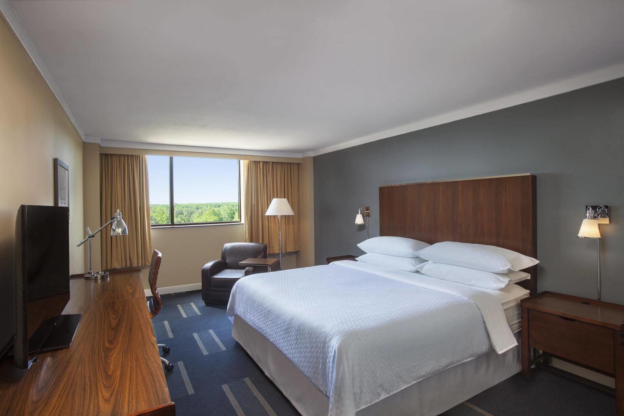 Four Points By Sheraton Richmond Midlothian Buitenkant foto